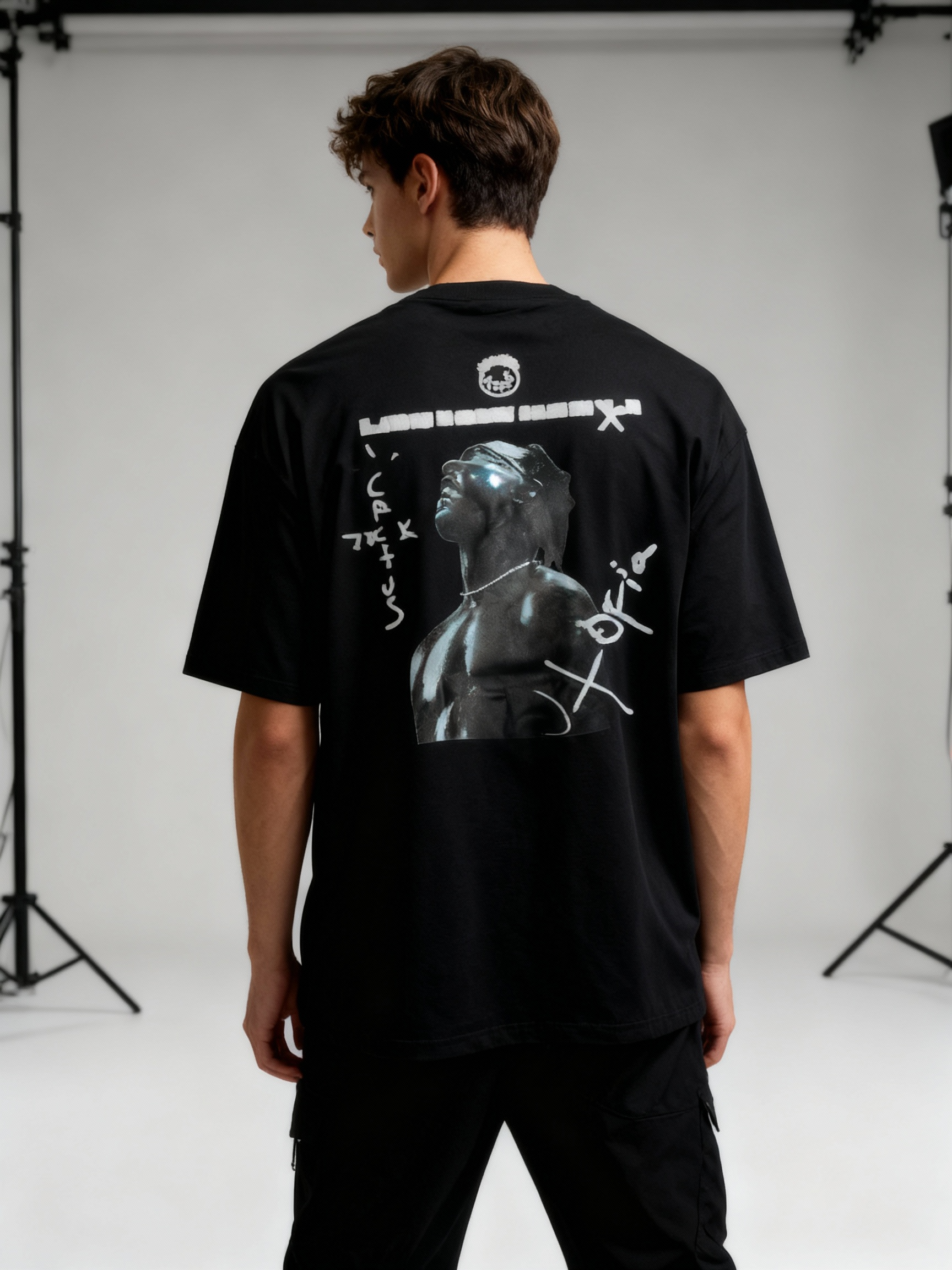 TRAVIS SCOTT URBAN T-SHIRT