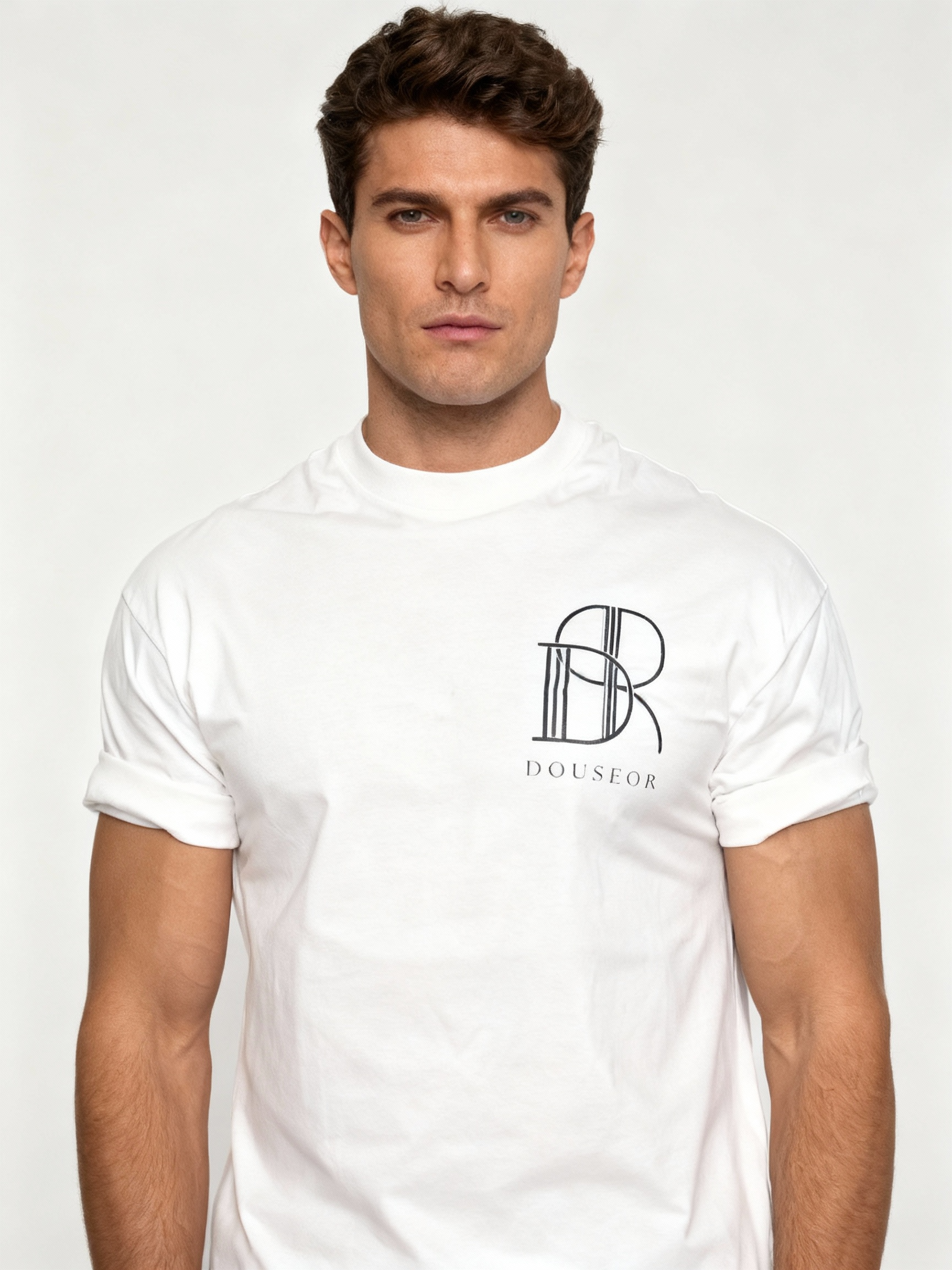GENTLEMAN GRAPHIC T-SHIRT