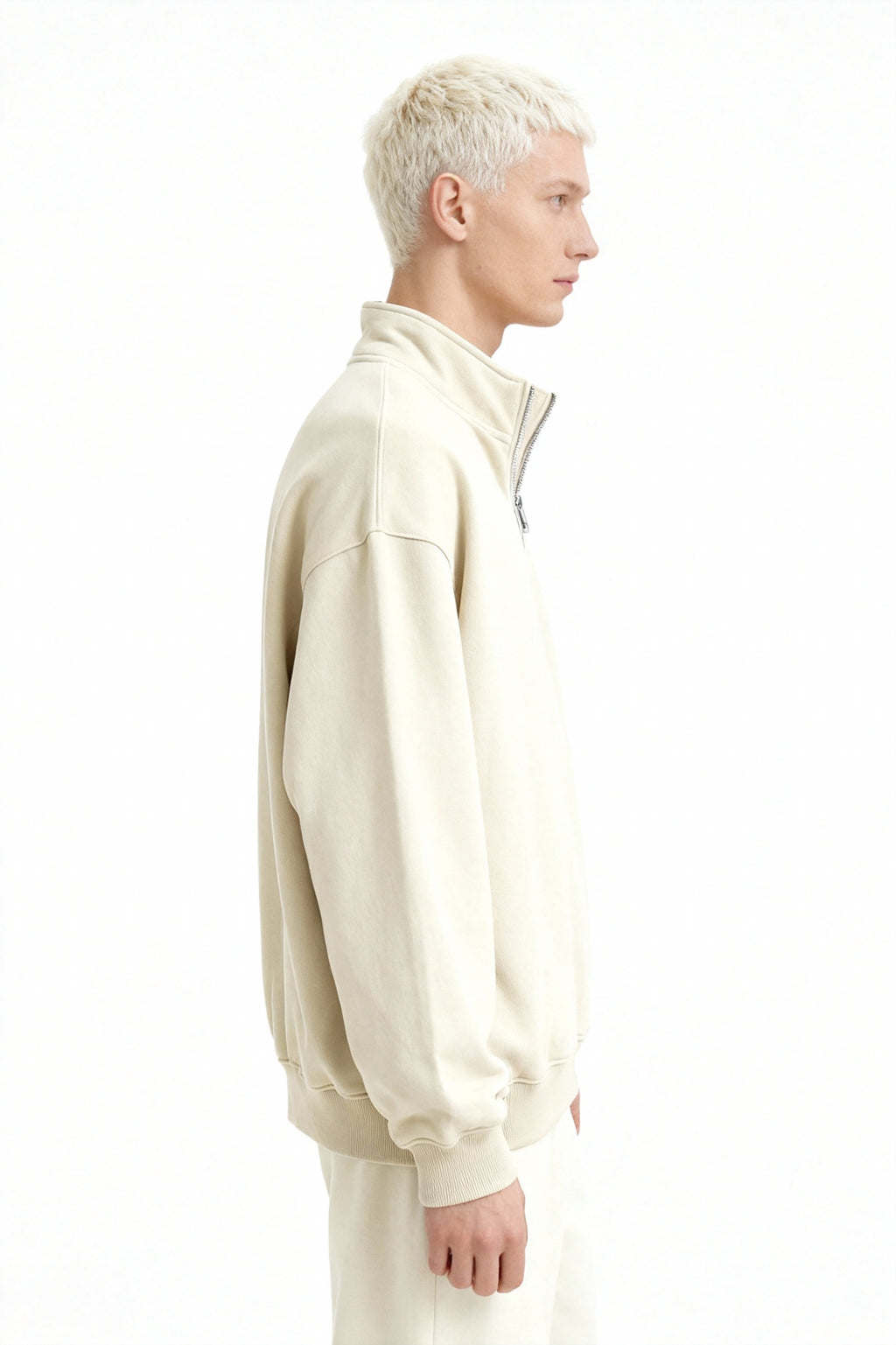 WHITE ZIP SWEATSHIRT